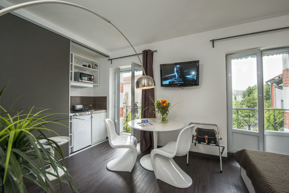 Les Capucines Bed and Breakfast Abbeville Εξωτερικό φωτογραφία